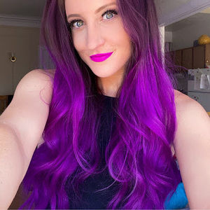 Meet your Posher, Carly